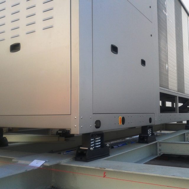 Vibro-SMR teräsjousivaimennin LVI laitteille