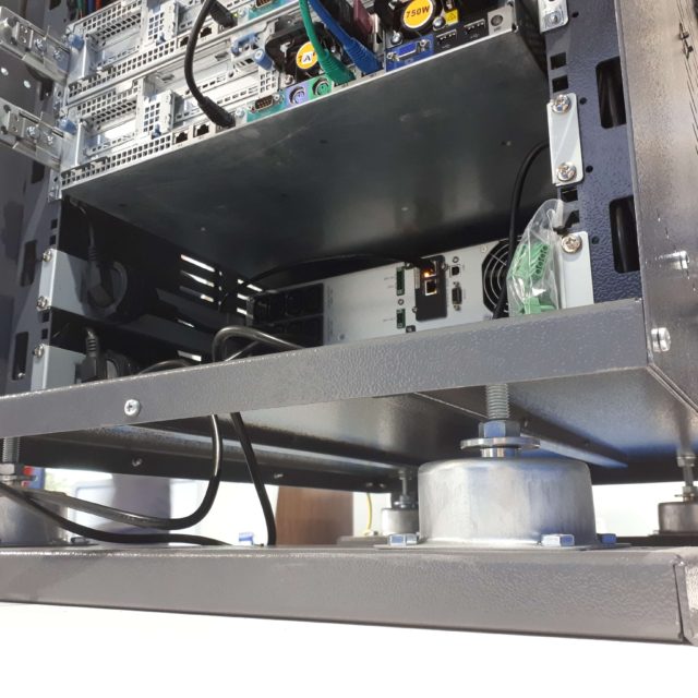 Vibro-3D monisuuntainen tärinänvaimennin