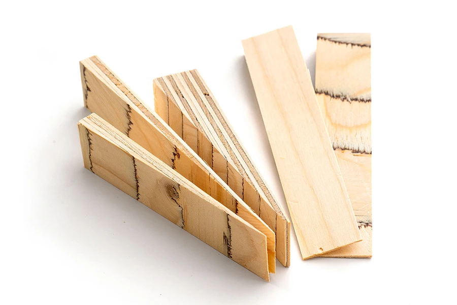 Rakennuskiila paksu havuvaneri 2-27x40x150mm Kiilax 480 kpl