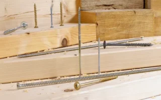 Kuinka valita oikea puuruuvi kattorakenteisiin – WKCS-ruuvien opas